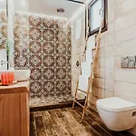 Bed and Breakfast Maregold Mykonos Micro-boutique Suites, Adults Only Ελιά