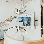 Maregold Mykonos Micro-boutique Suites, Adults Only Bed and Breakfast 4*