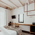 Maregold Mykonos Micro-boutique Suites, Adults Only 4*